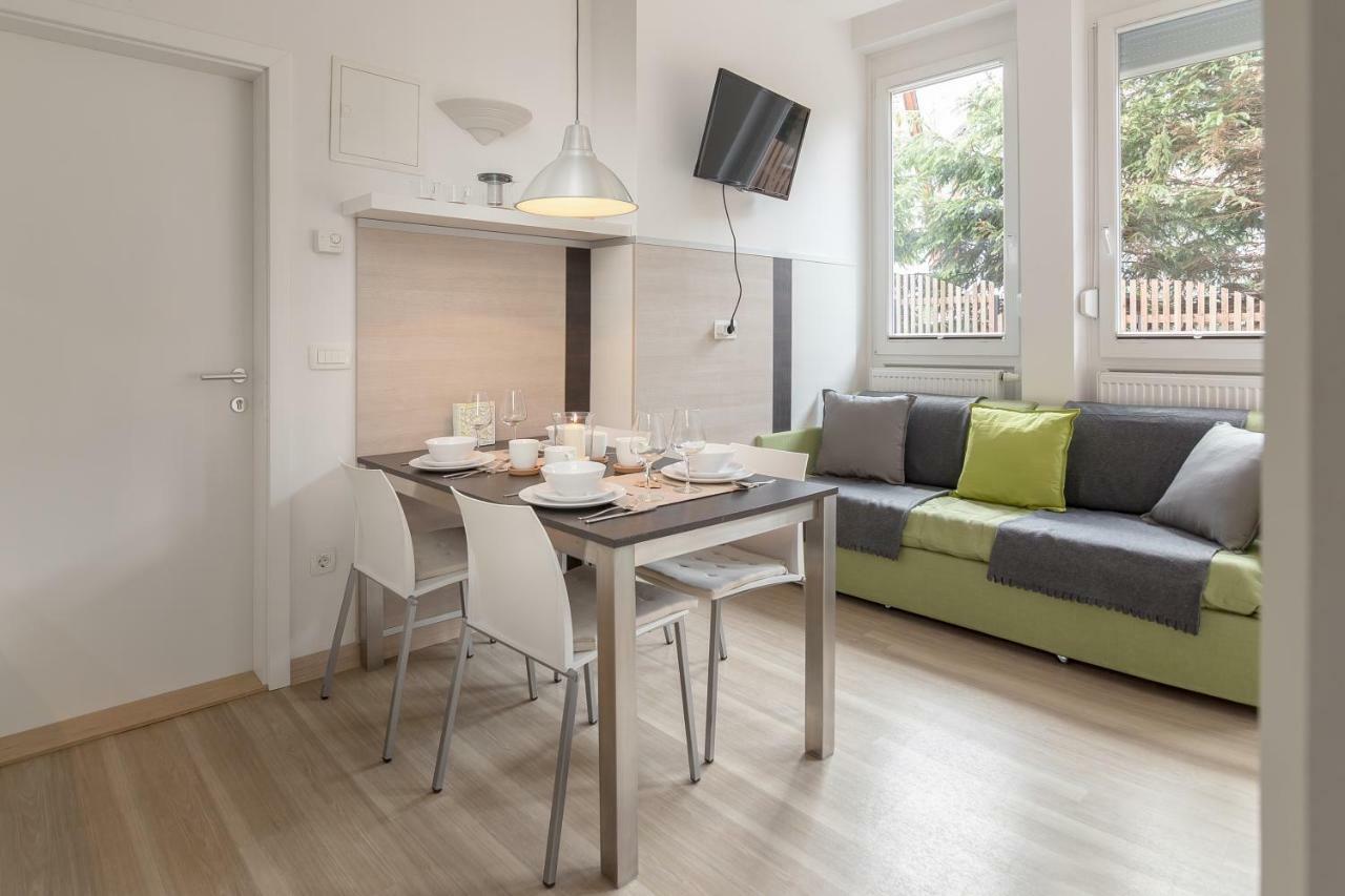 Apartments Smreka קרנייסקה גורה מראה חיצוני תמונה